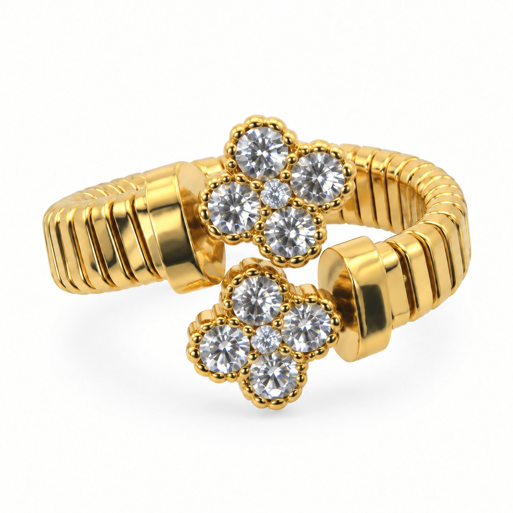 Bague toi et moi deux trèfles pavés réglable dorée, vue de face