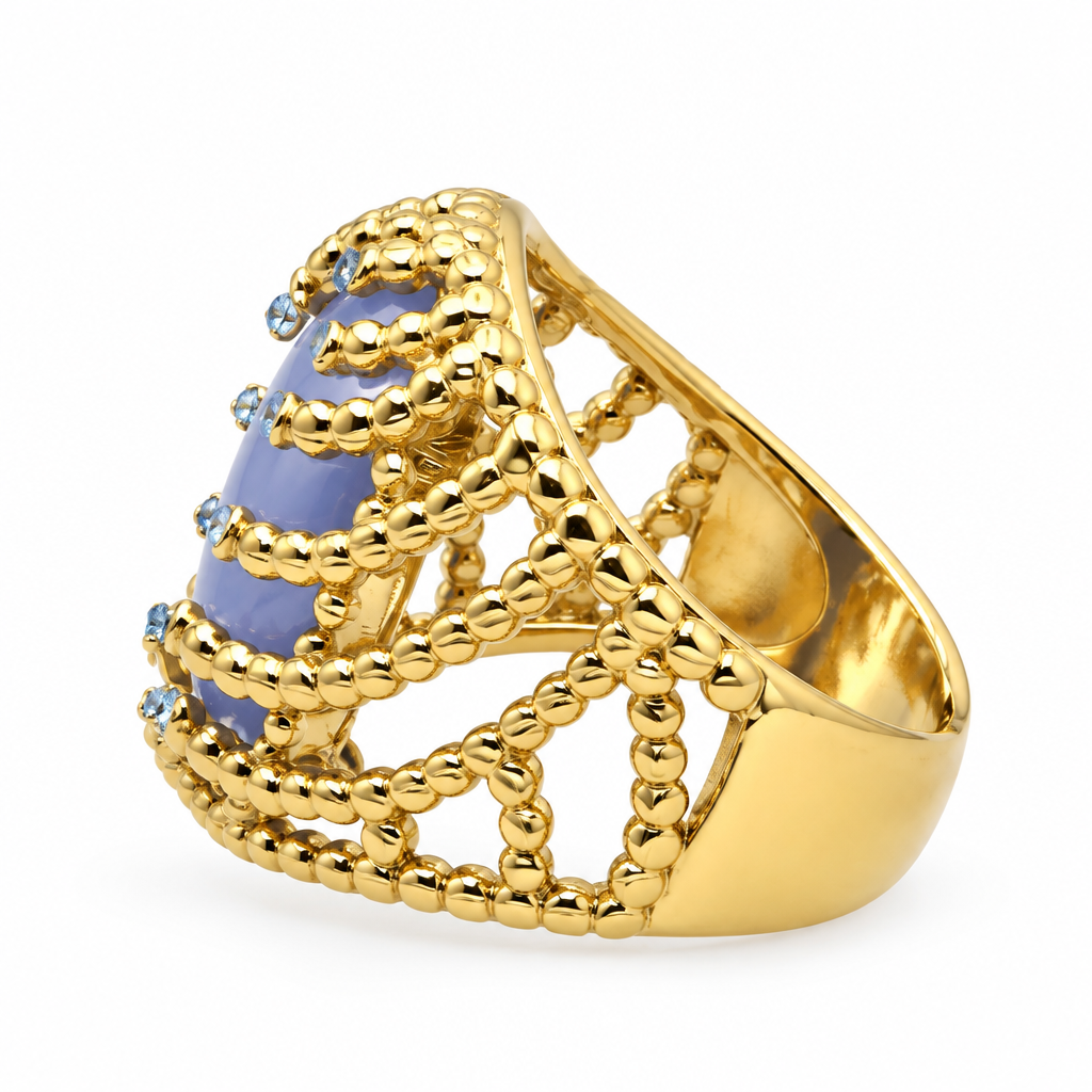 Bague cabochon ovale, vue de côté