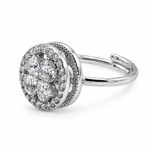 Bague ronde pavée fleur de pierres, vue de côté, argentée